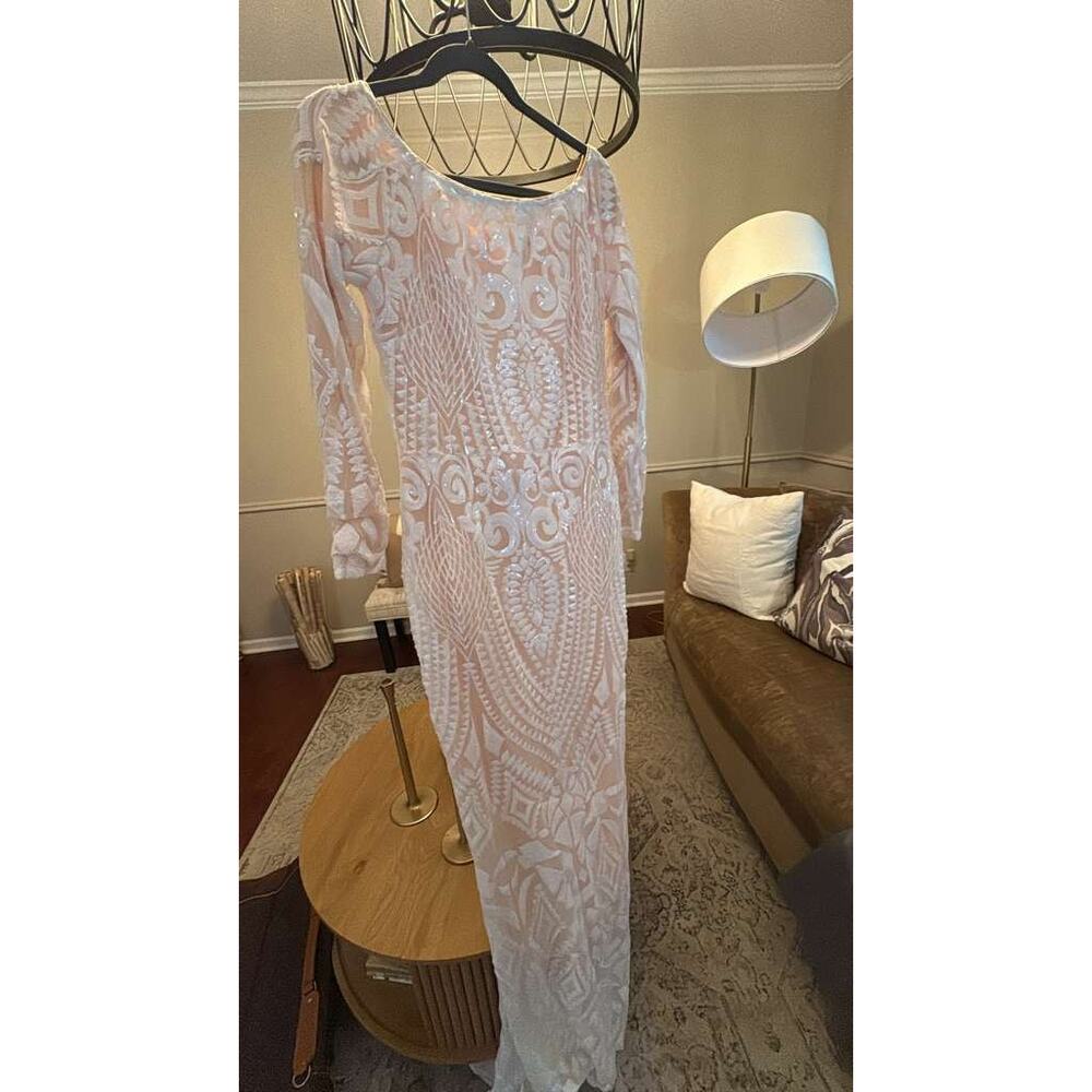 Yissang Nude White Sequin Lace Long Sleeve Formal Gown - XL - Picture 2 of 9